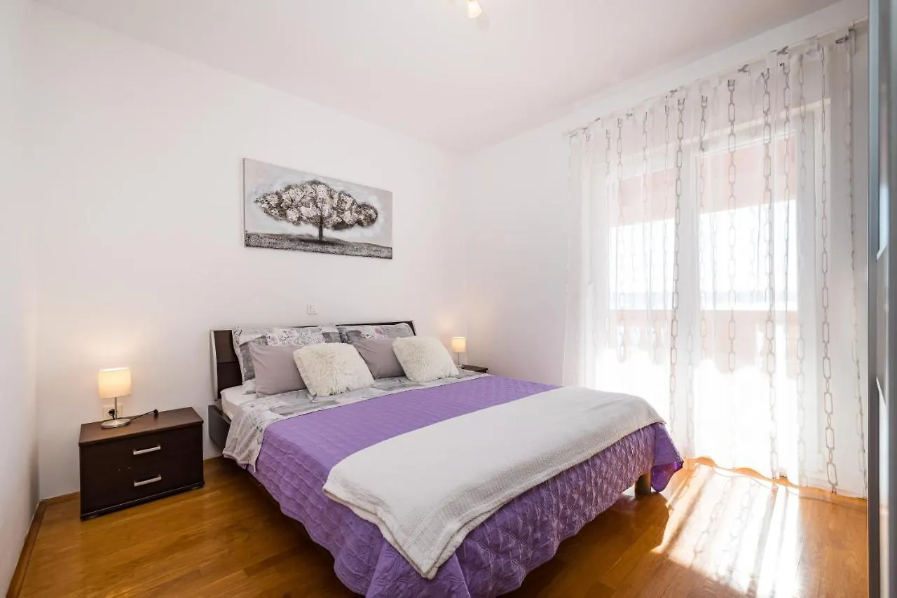 Apartments By The Sea Maslenica, Novigrad - 21903 Jasenice   Jasenice (Zadar)